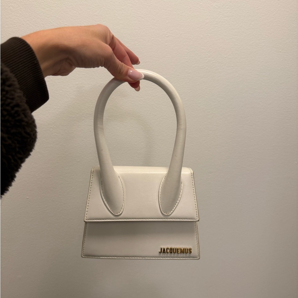 Jacquemus Le Chiquito moyen
